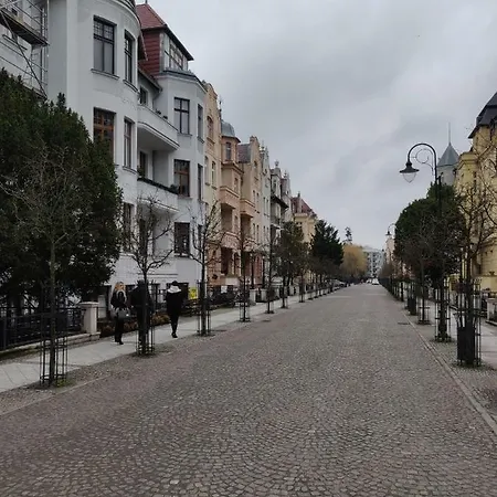 Helena Apartament